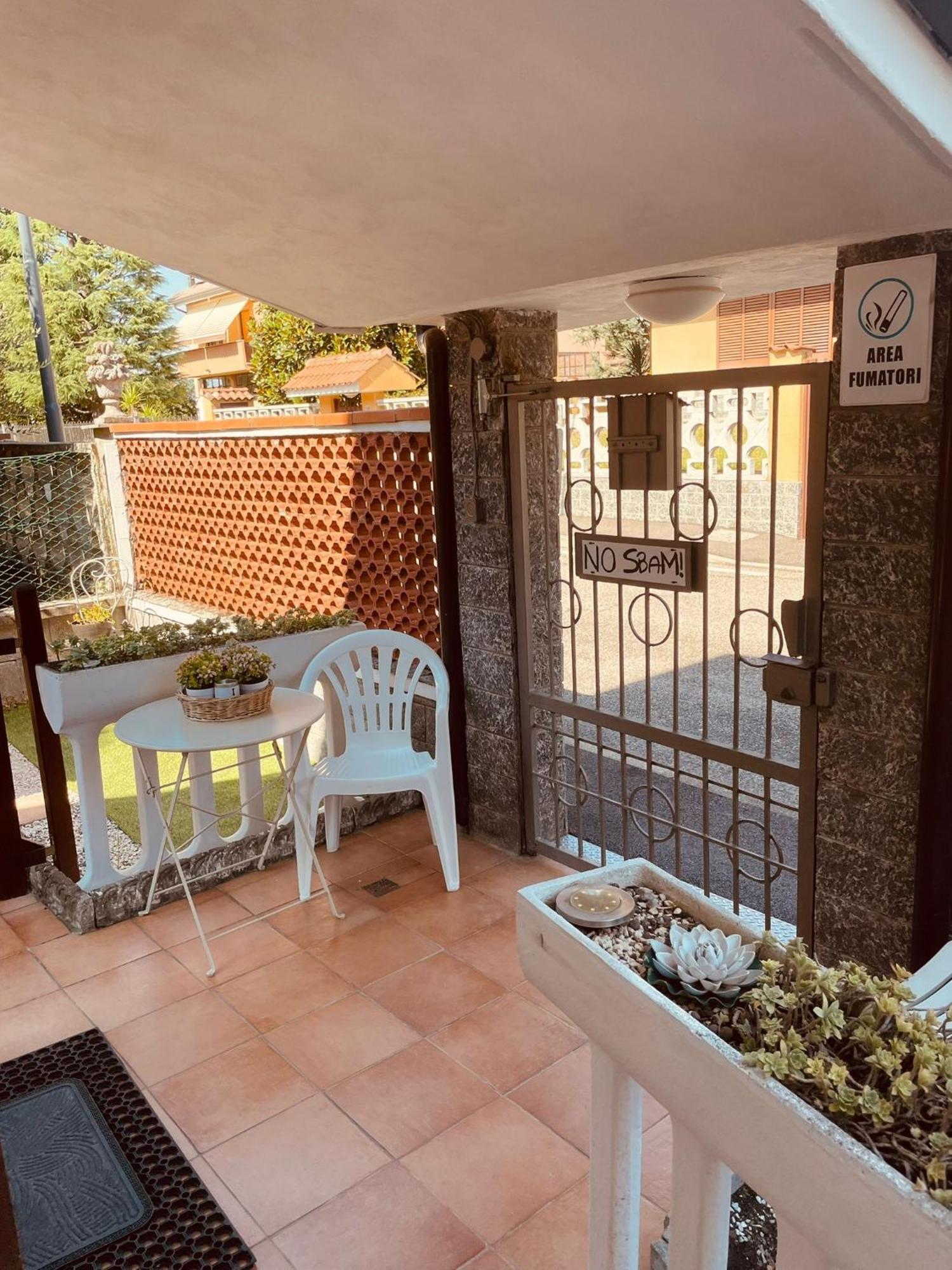Zibido San GiacomoCasa Vacanze Il Fiore Di Lotoアパートメント エクステリア 写真